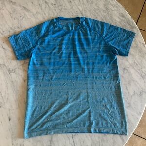 Lululemon shirt
